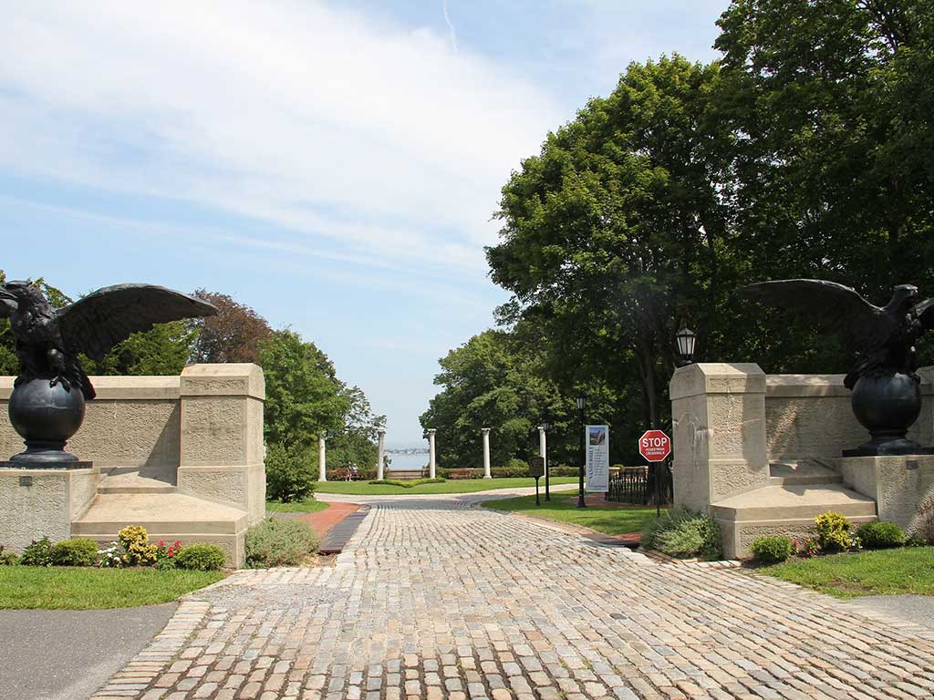 Vanderbilt Museum entrance