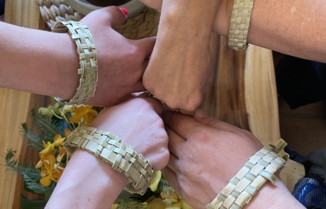 Highlight Vacations travelers, beautiful lauhala bracelets that their made.